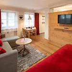 Allgaeu-moni Apartment *