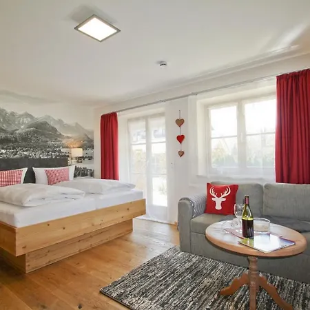 Allgaeu-moni Apartman *